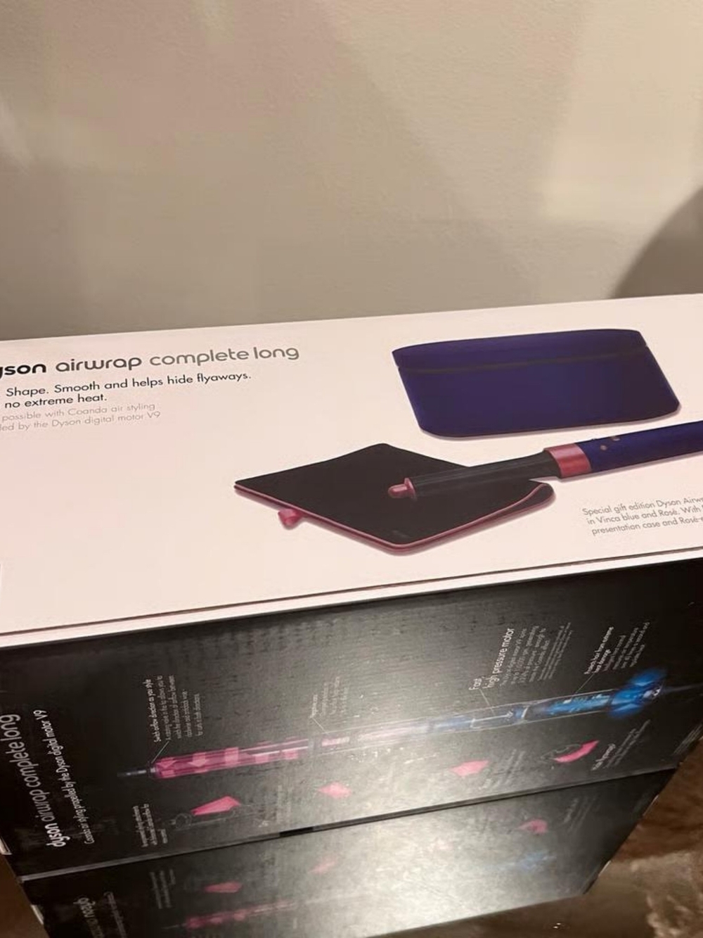 Dyson Airwrap™ Multi-Styler Complete Long in Special Edition Blue